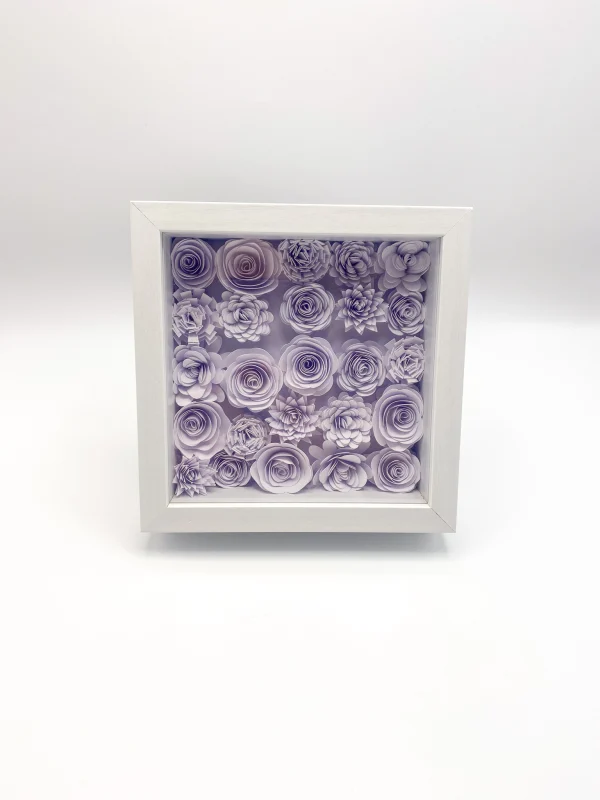 Shadowbox с цветя